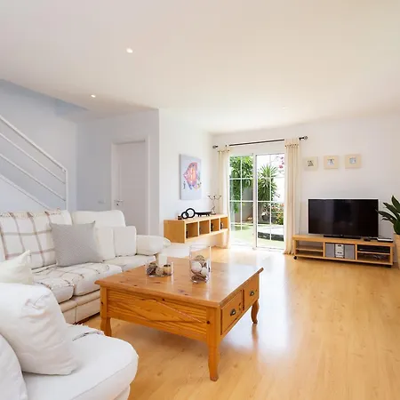 Duplex Acoran With Pool And Sea View